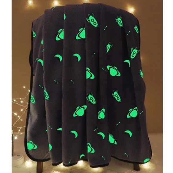 Blue Planet Glow in the Dark Flannel Throw Blanket - Picture 1 of 5